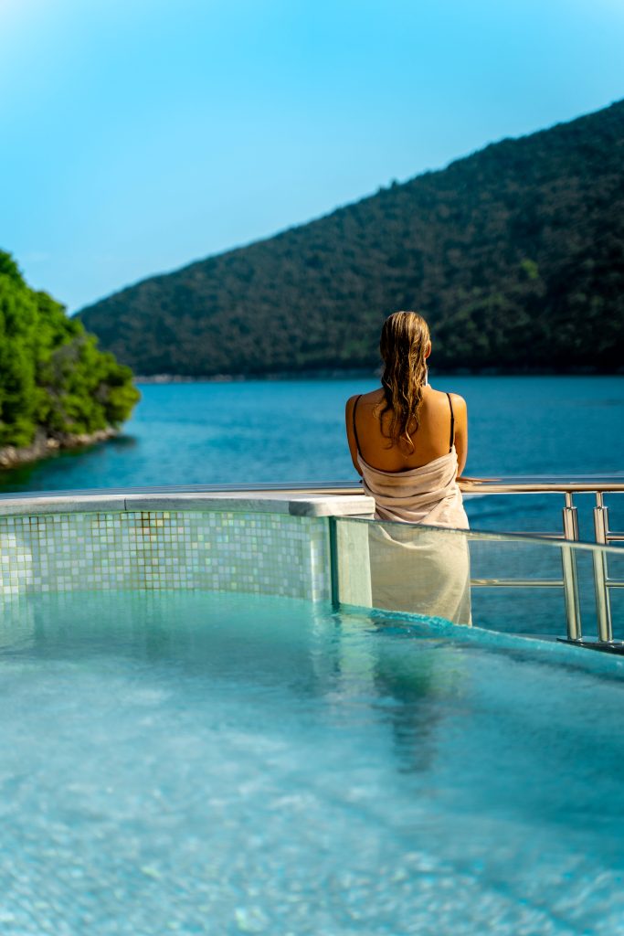 593218758-freedom-lifestyle-exterior-43